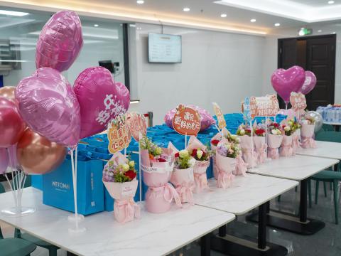 致敬“她实力”：乐橙lc8集团女神节暖心系列活动！