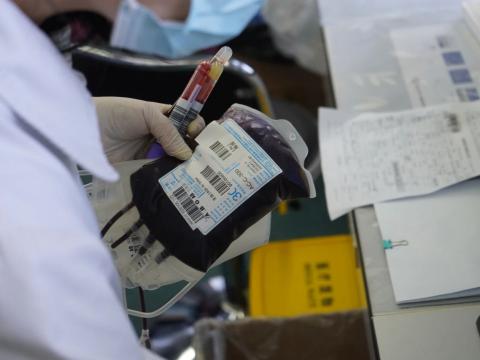 加入无偿献血活动 转达爱心正能量